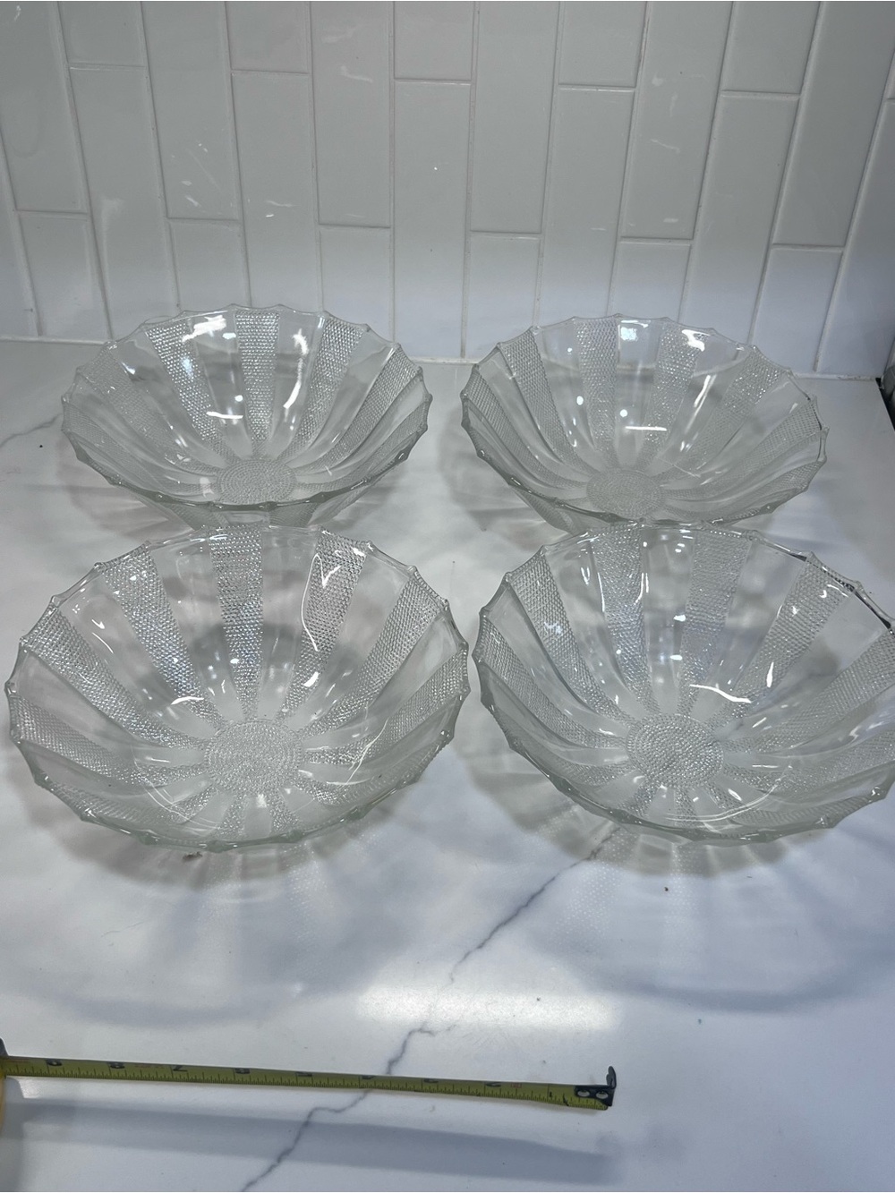 Jeanette Dewdrop 8.5” Fruit Serving Bowls Clear Glass Frosted Ribbon set of 4
